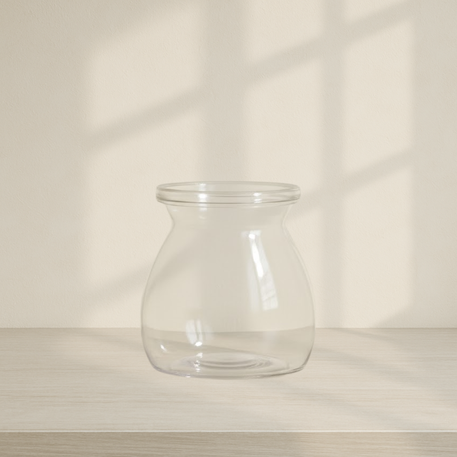 Round Mousse Cups With Snap Lid - 8 Count