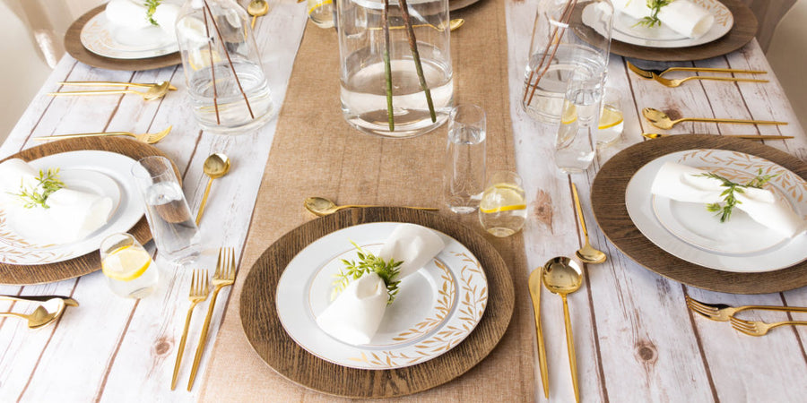 Foliage Collection Plates Combo 7 in & 10 in White/Gold - 32 Count - The Closeout Connection
