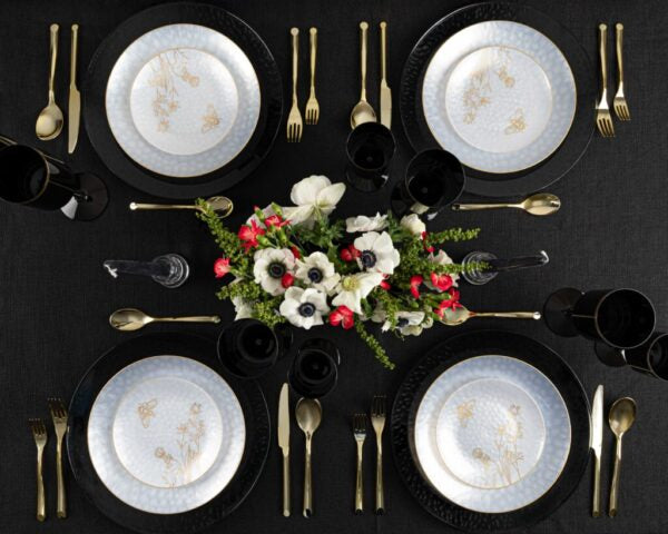 Honey Bee Plates 7" & 10" Combo Classic lifestyle#Design_Classic