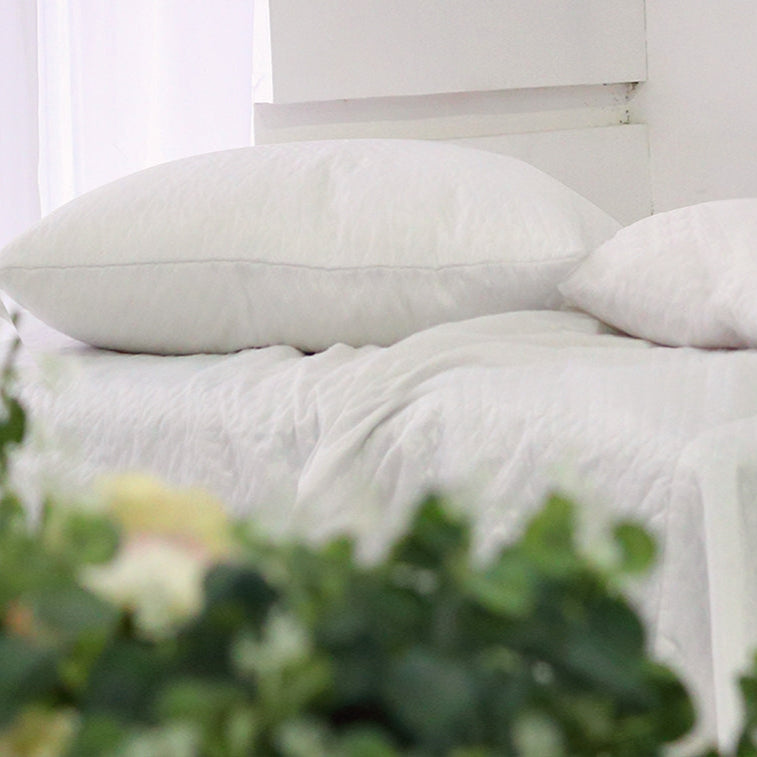 Aristocrat Pillow - The Closeout Connection