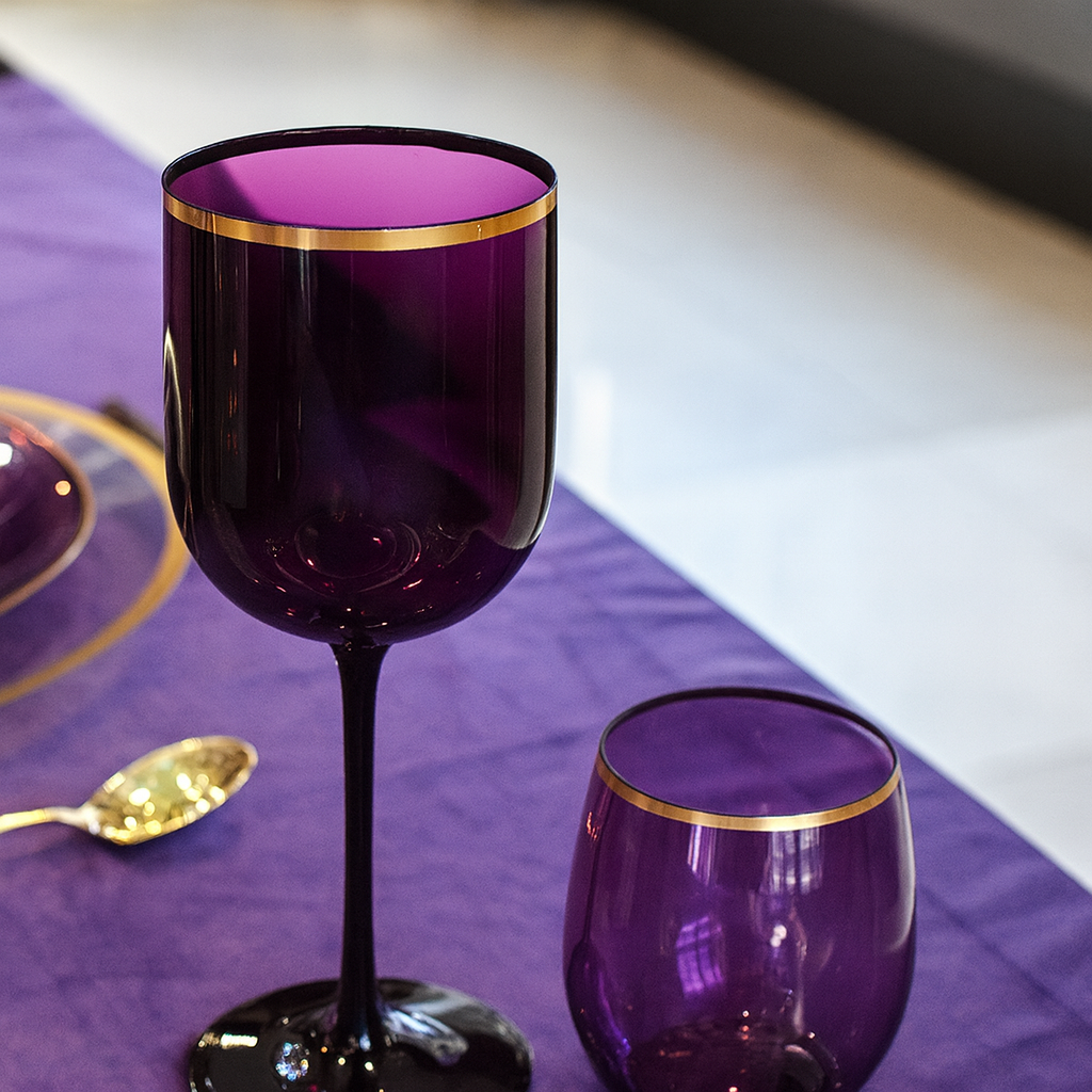 158 Piece Set - Purple Orchid Scape 10 Guests