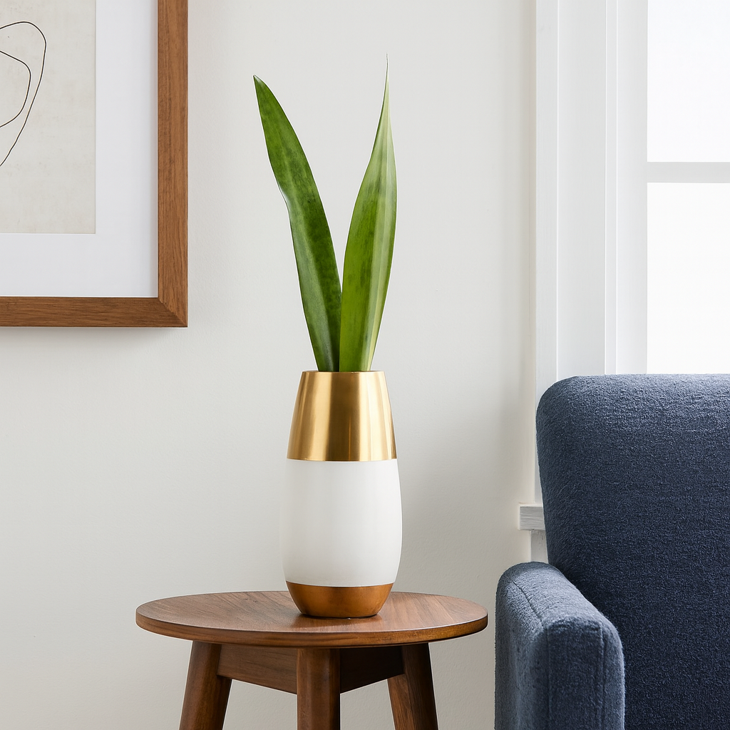 White and Gold Glass Vase