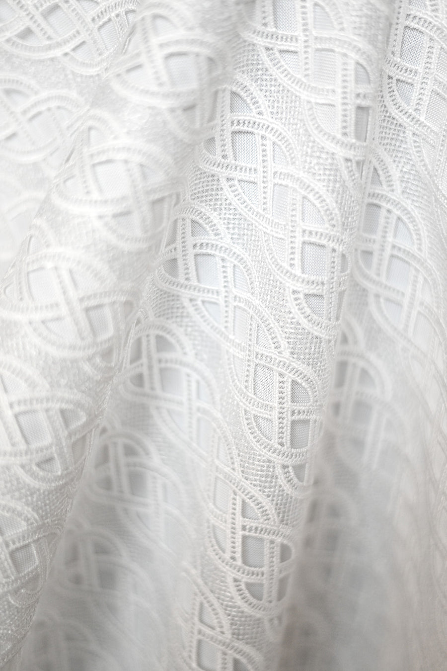 Cable Lace Tablecloth - The Closeout Connection