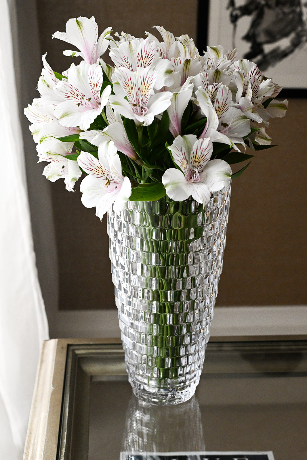 Round Basket Weave Glass Vase - The Closeout Connection