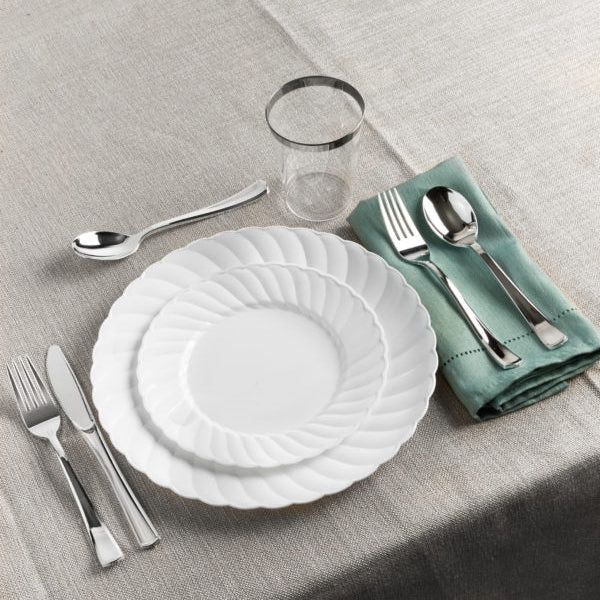 Elegant Plastic Plates White- 18 Count