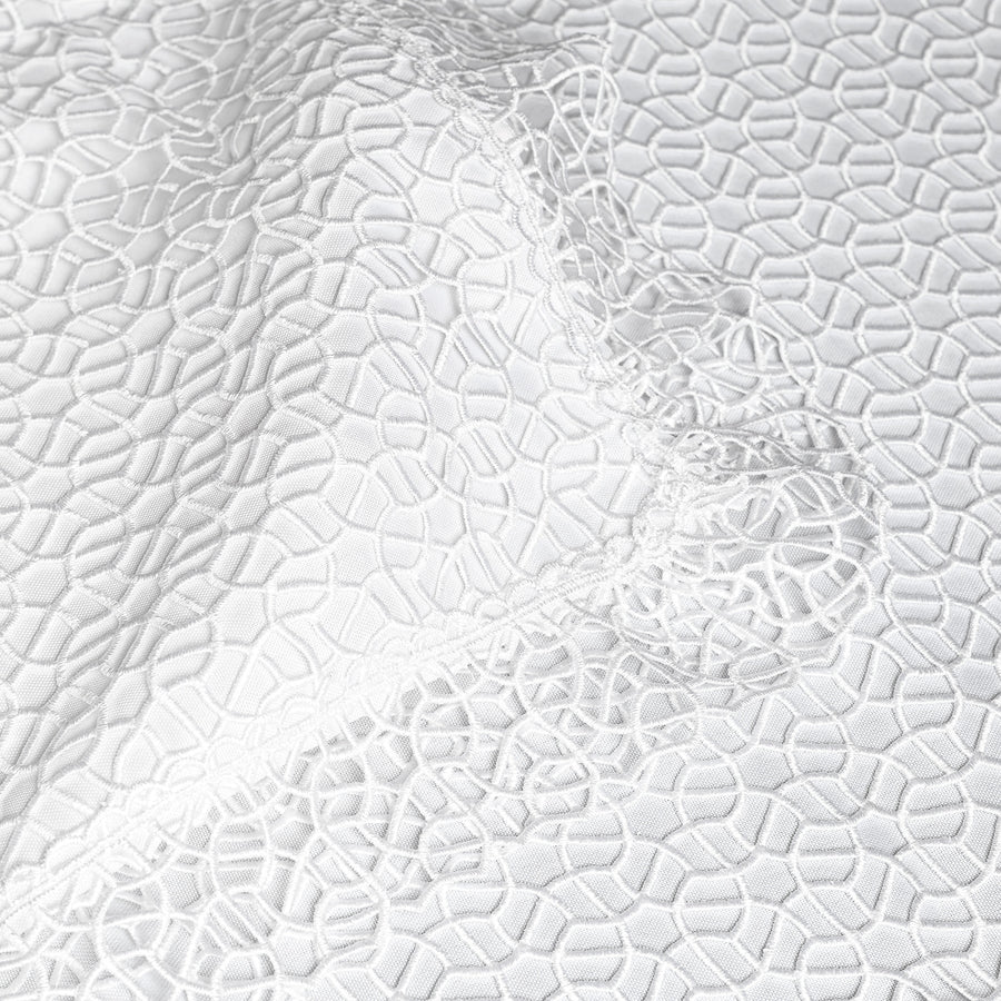 Twisted Chain Lace Tablecloth - The Closeout Connection