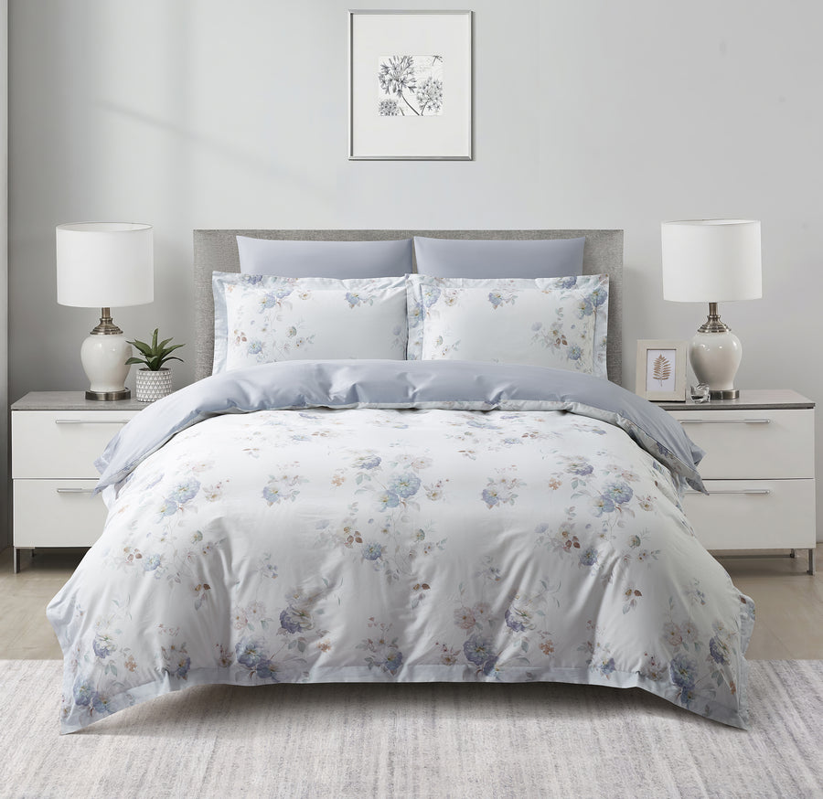 Petal Haze 8 Piece Bedding Set