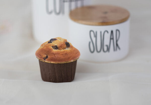 Brown Pleated Baking Cups w/ Gold Rim - 16 Count