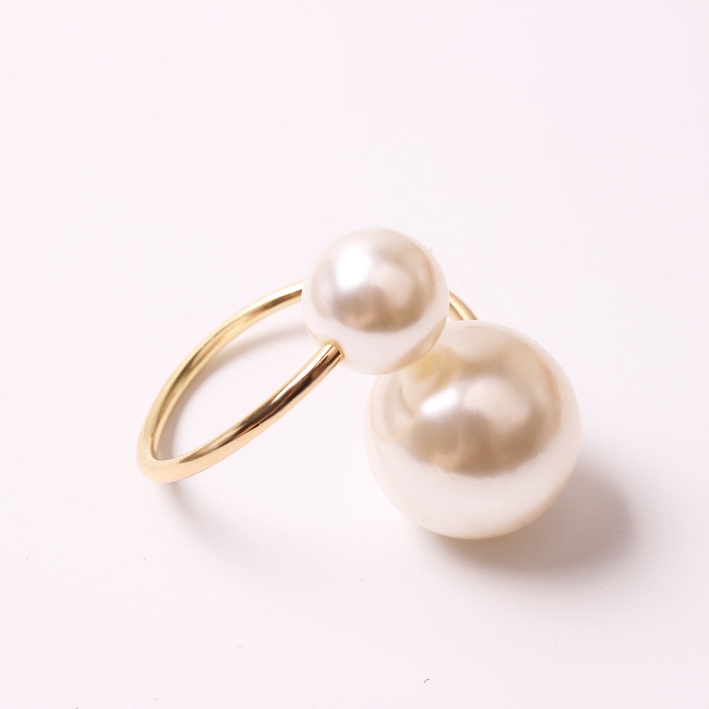 White Pearl Napkin Ring- Set of 4
