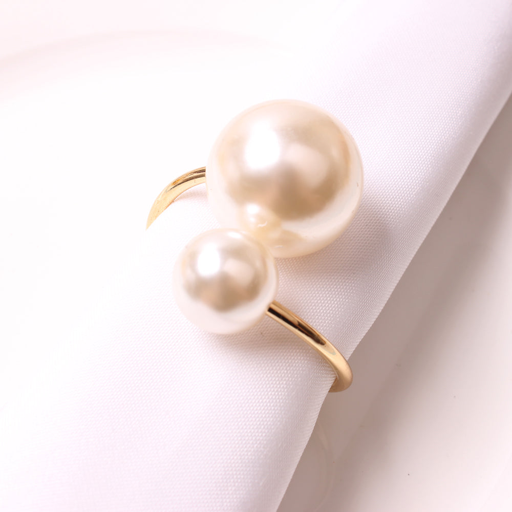 White Pearl Napkin Ring- Set of 4