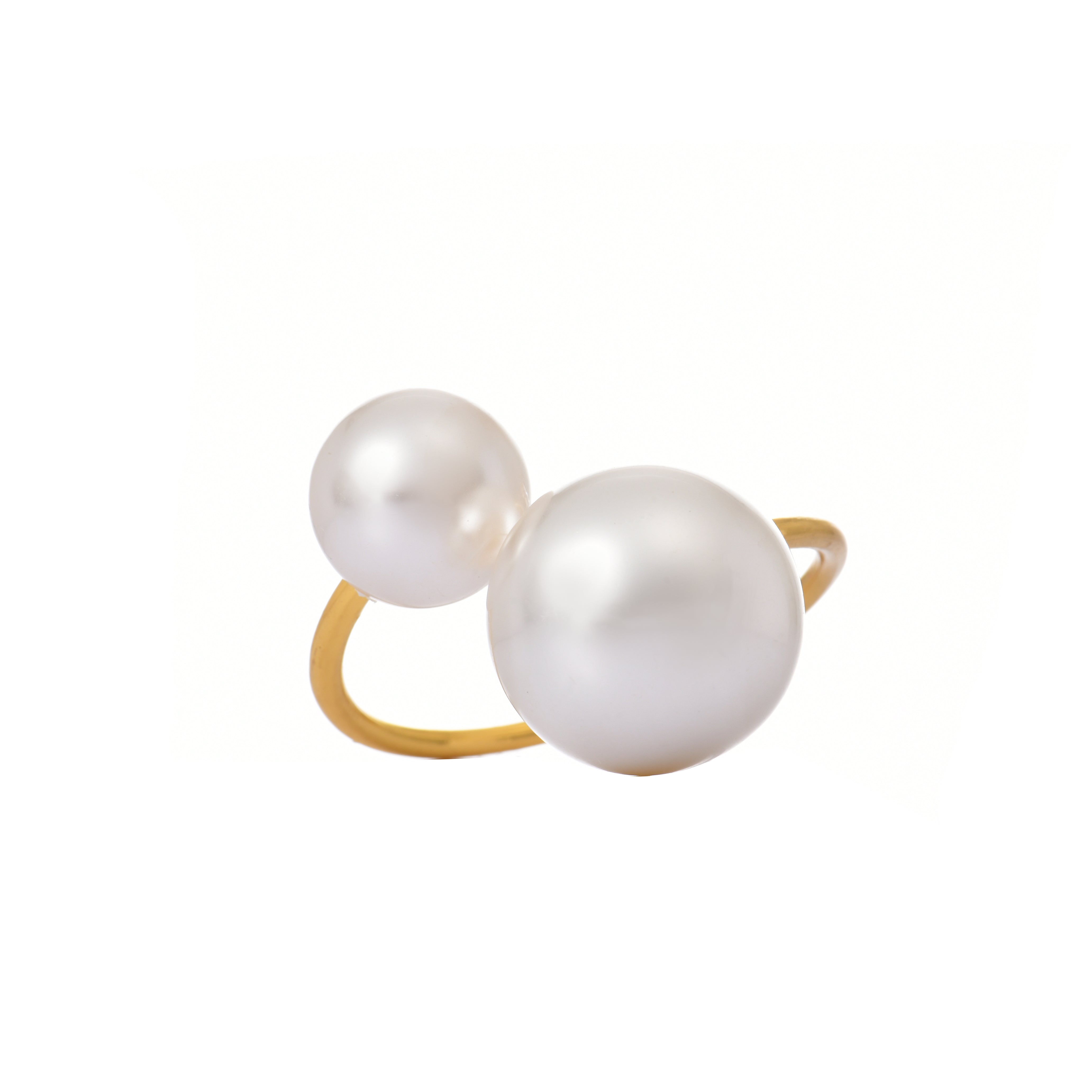 White Pearl Napkin Ring- Set of 4