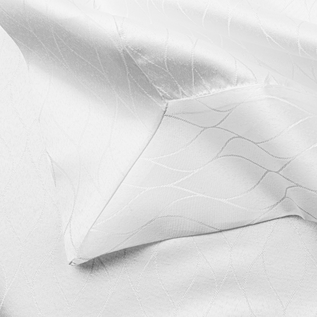 Richmond Spill Proof Tablecloth