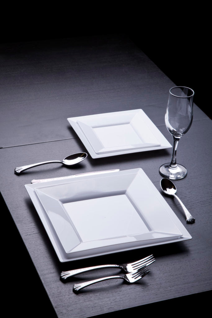 Splendid Square Heavy Duty Plastic Plates 120 count-1 case by Simcha Collection