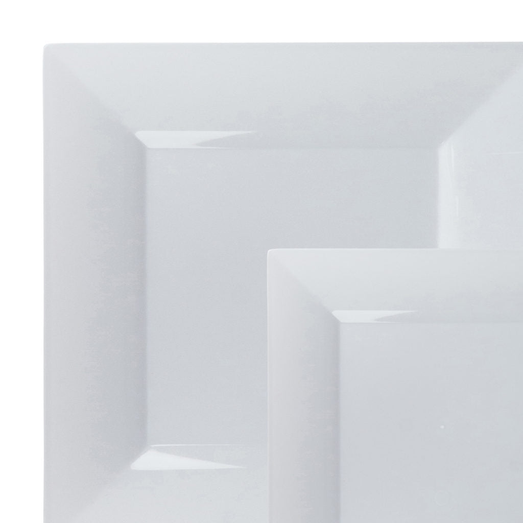 Square White/Clear Heavy Duty Plastic Plates - 10ct