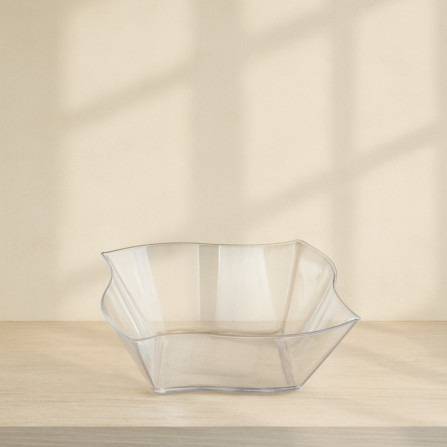 Small Wave Clear Serving Bowl- 45oz