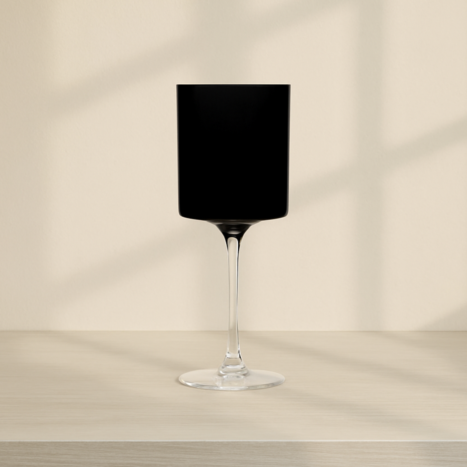 Two Tone Wine Glass Black/Clear 5 Count