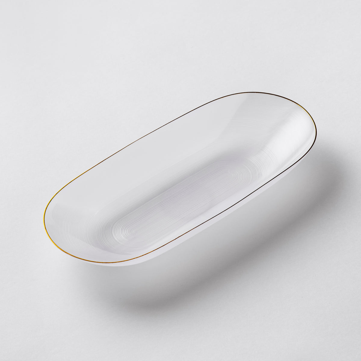 Pearl white oval plastic serving bowl with gold rim #Color_Pearl