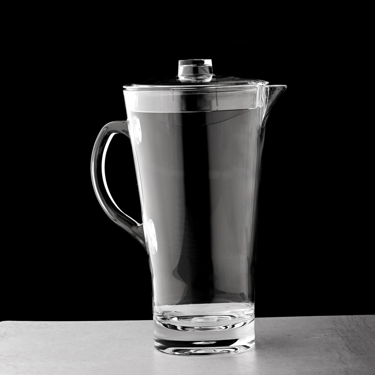 Pitcher Clear Transparent - The Closeout Connection