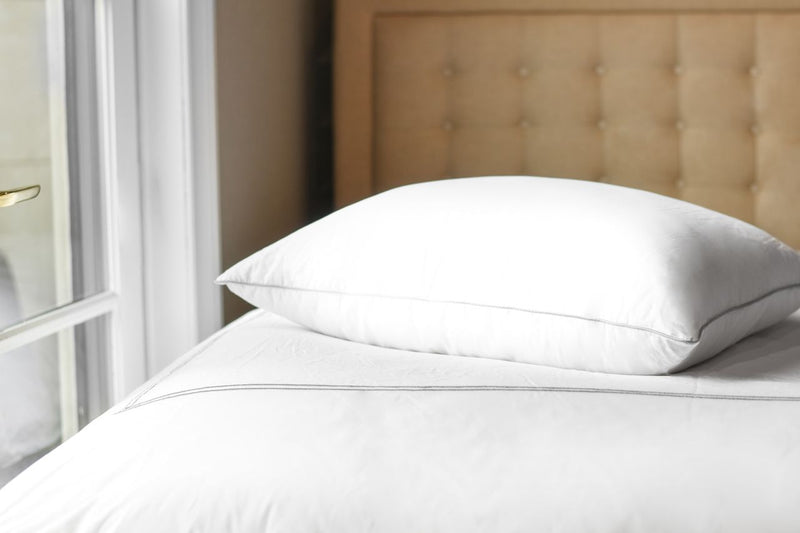 Beddings - Pillows & Comforters