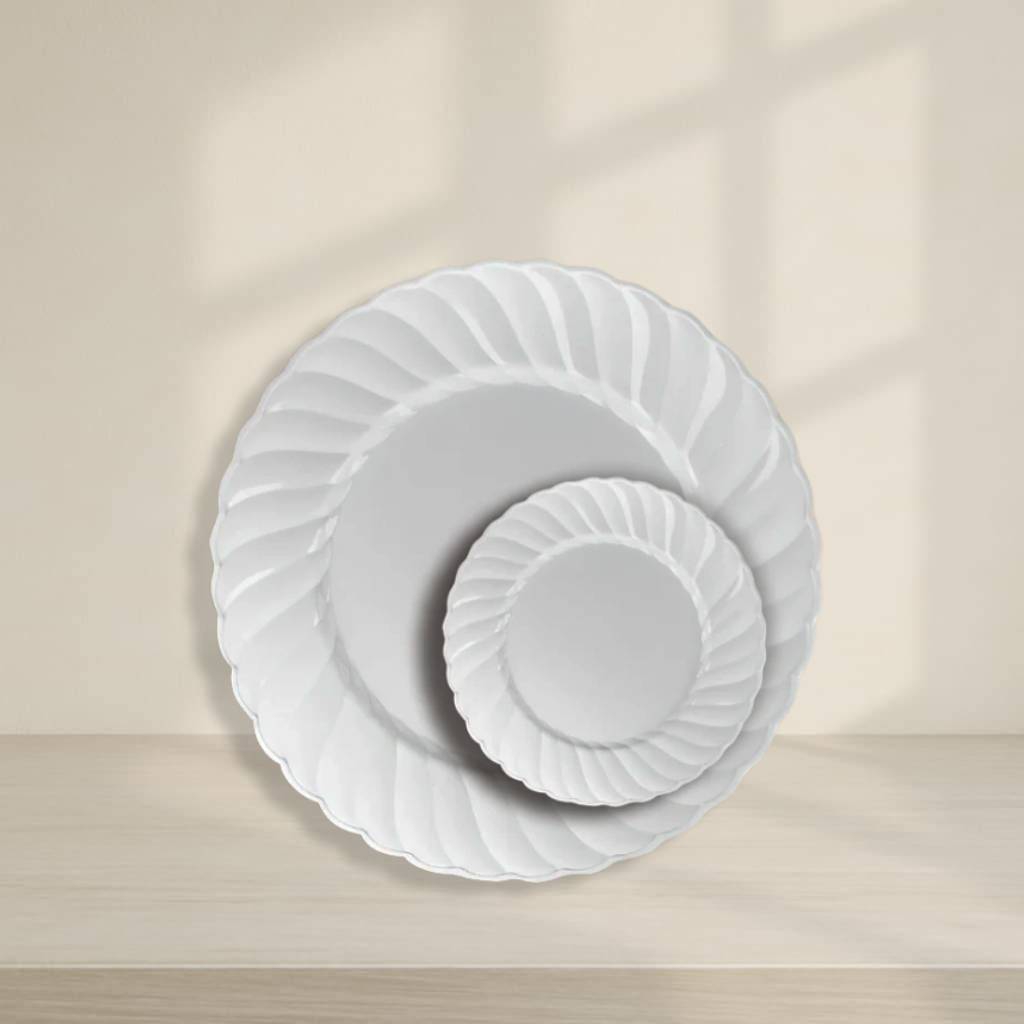 Elegant Plastic Plates White- 18 Count