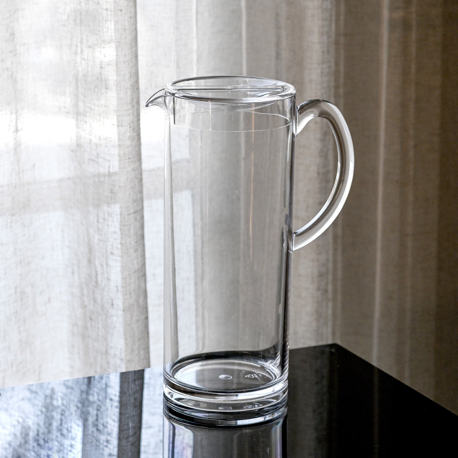 Pitcher Clear Transparent - The Closeout Connection