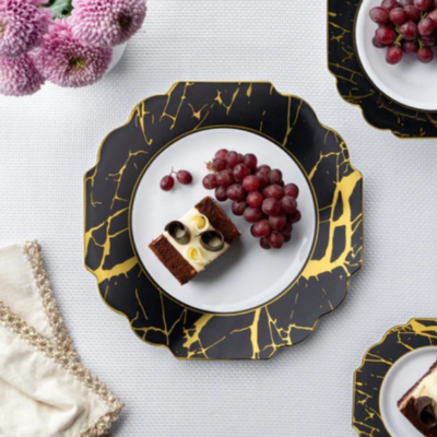 Grand Collection Plastic Salad/Appetizer Plates