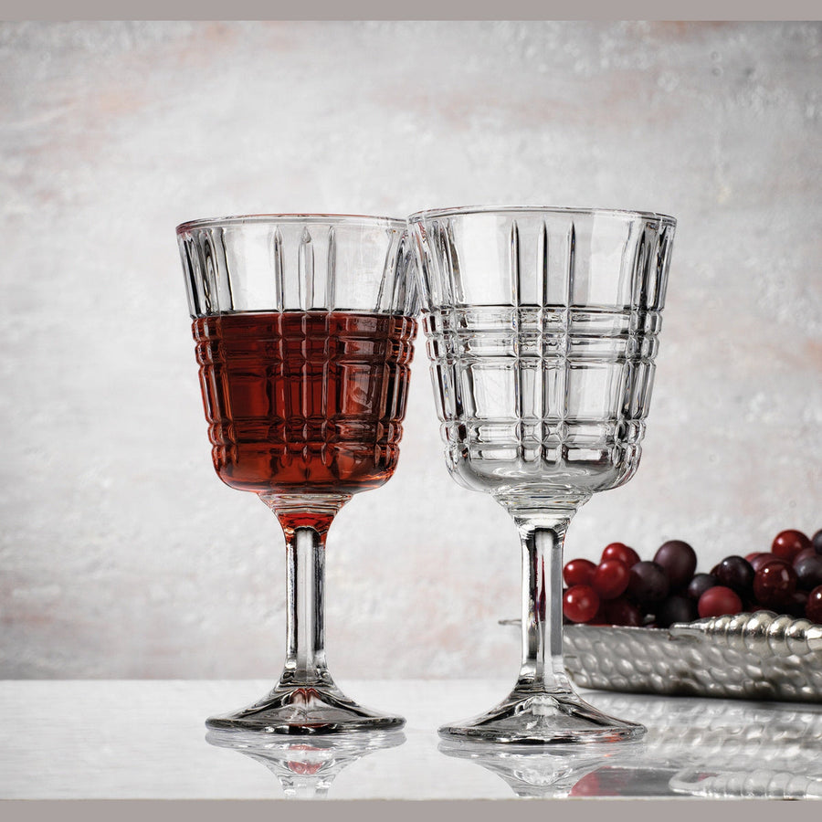 Godinger Boundary Crystal Wine Goblet detail