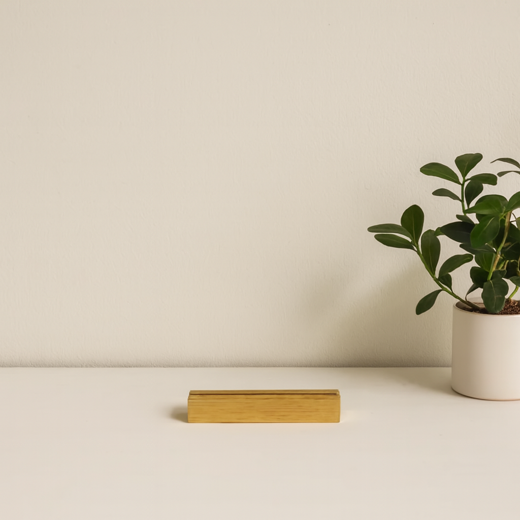 Gold Card Holder - 4 Count