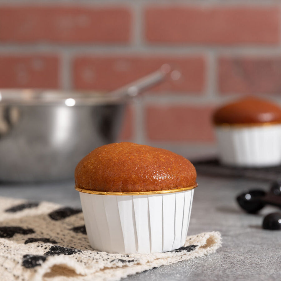 Pleated Baking Cup White Paper/Foil - 16 Count - The Closeout Connection