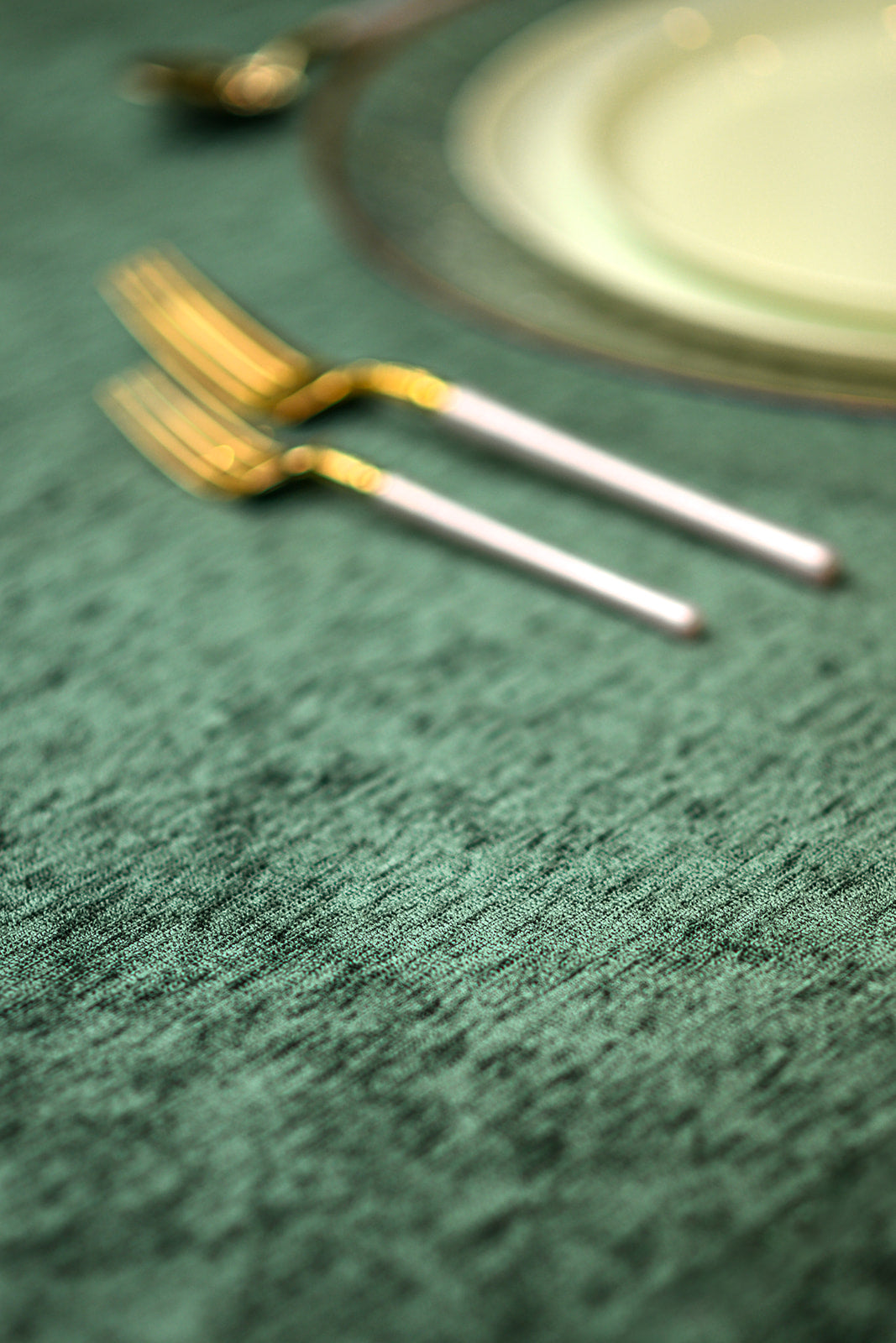 154 Piece - Emerald Noir Scape 10 Guests