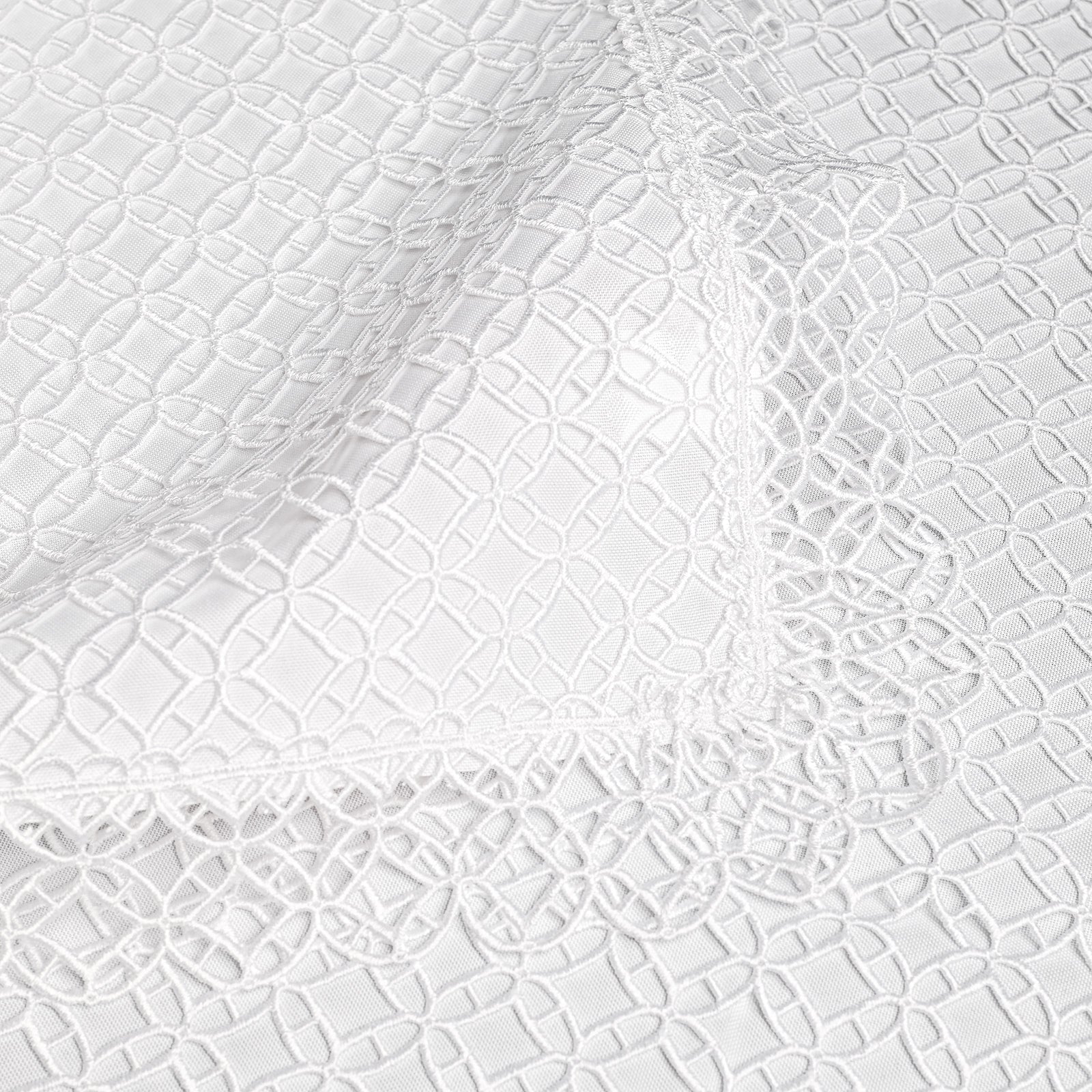 The Opus Lace Tablecloth - The Closeout Connection