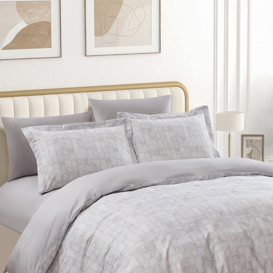 Grey Canopy 8 Piece Bedding Set detail