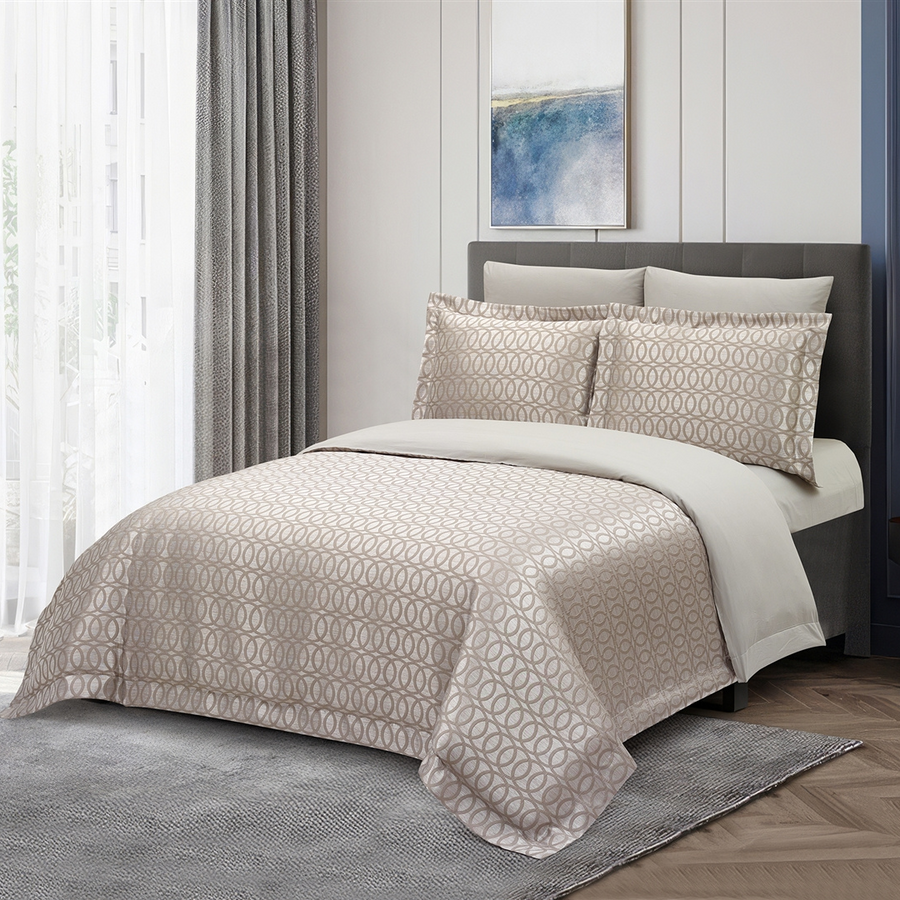 Hilton Luxury Bedding Set in Grey - The Closeout Connection
