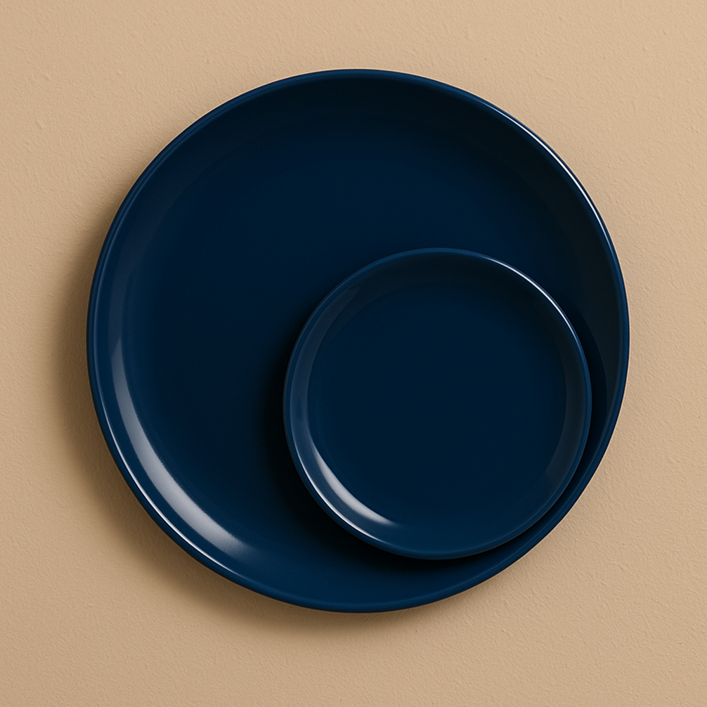 The Edge Collection Dark Blue Plates- 10 Count