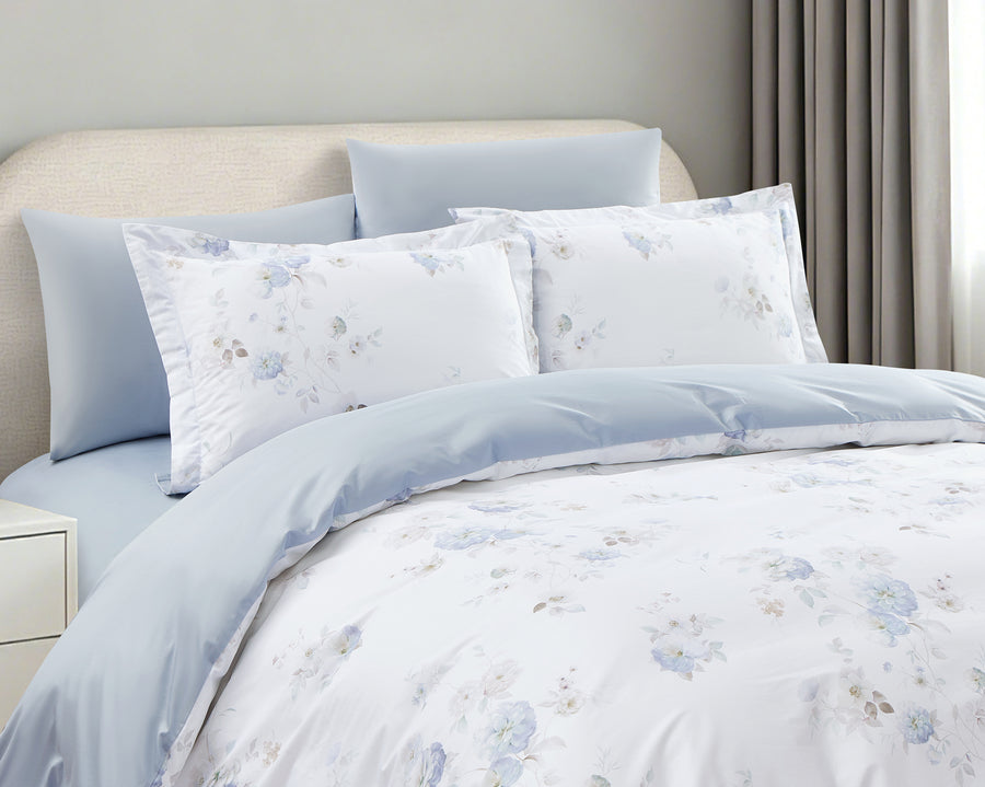 Petal Haze 8 Piece Bedding Set detail