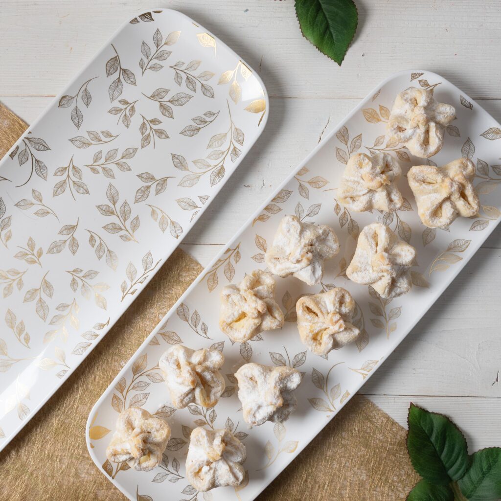 Organic Rectangle Tray 17.5″ Leaves - The Closeout Connection#Color_Leaves