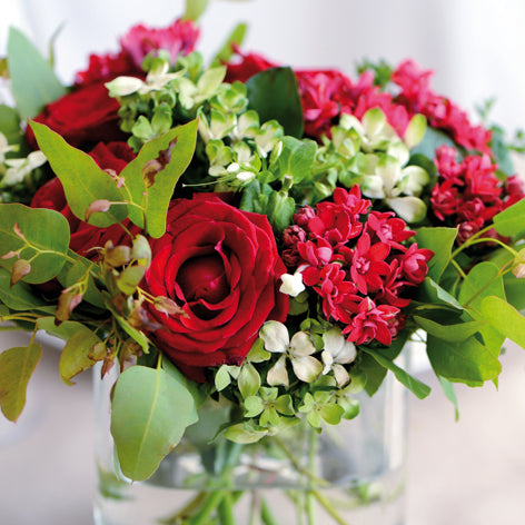 Red Bouquet Lunch Napkin - 20 Count - The Closeout Connection