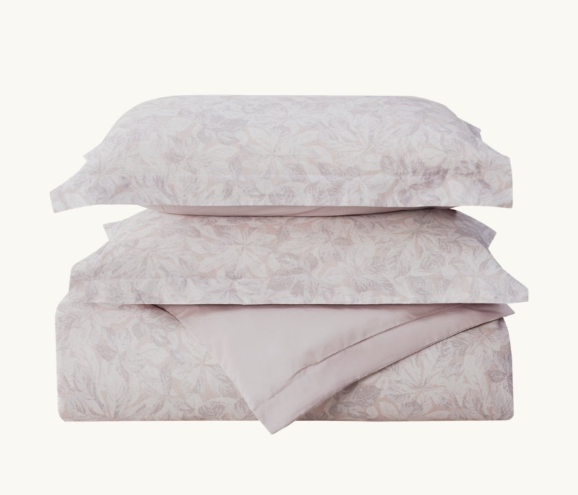Rose Mist 8 Piece Bedding Set