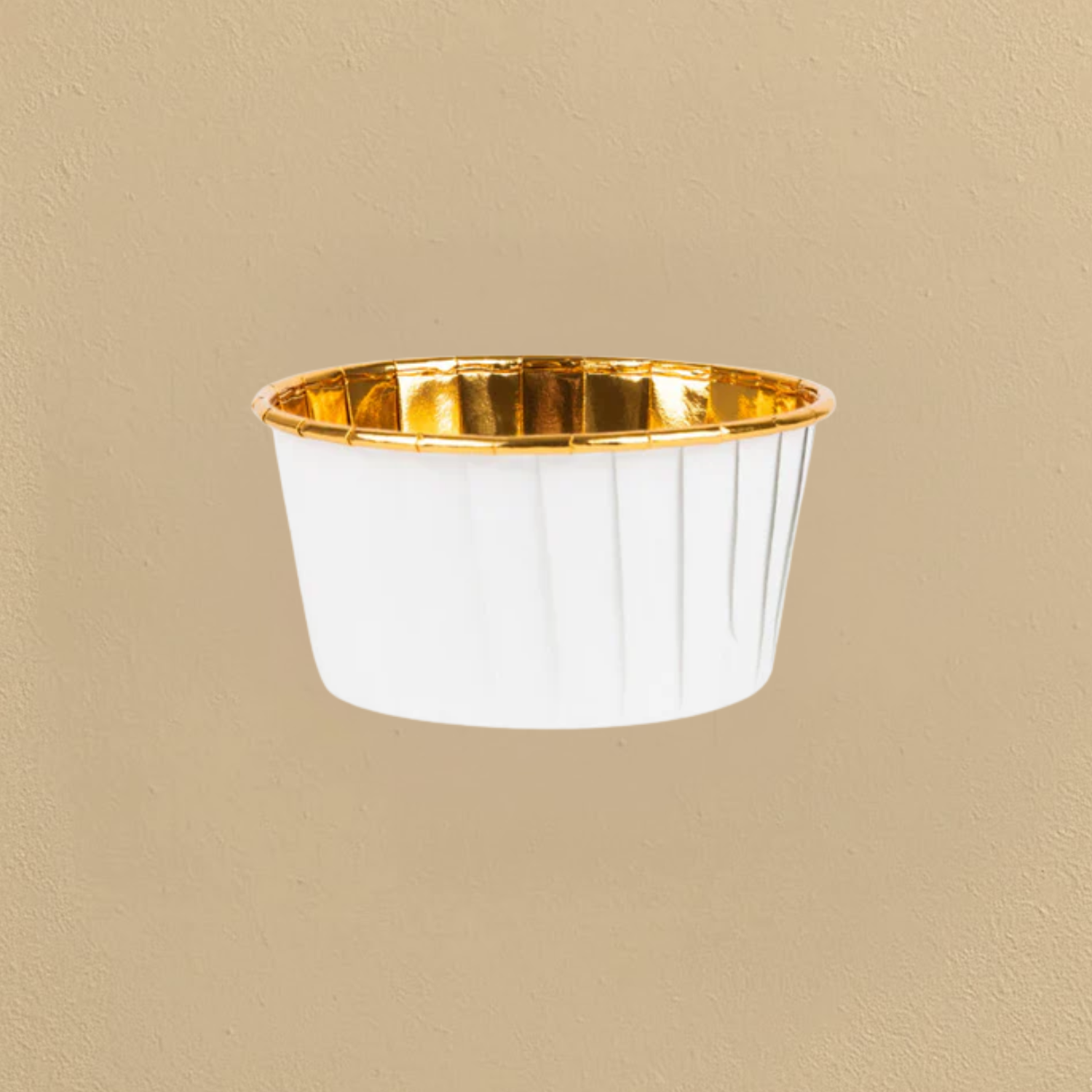 Pleated Baking Cup White Paper/Foil - 16 Count