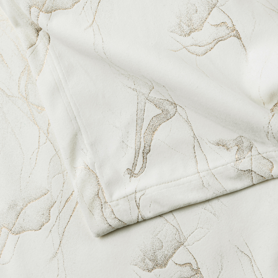 Palermo White with Gold Velvet Tablecloth - The Closeout Connection