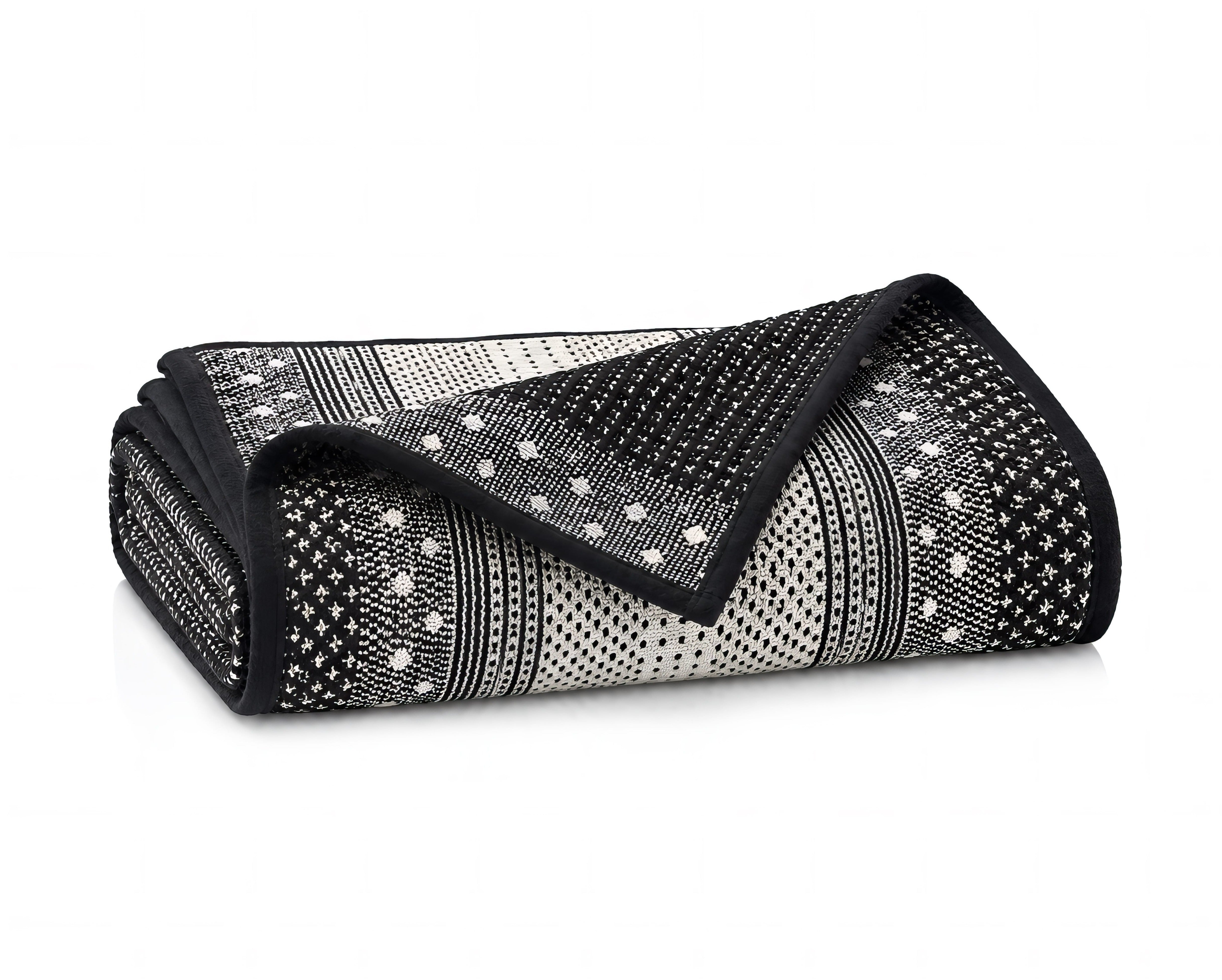 Paraguay Black Hand Towel - The Closeout Connection