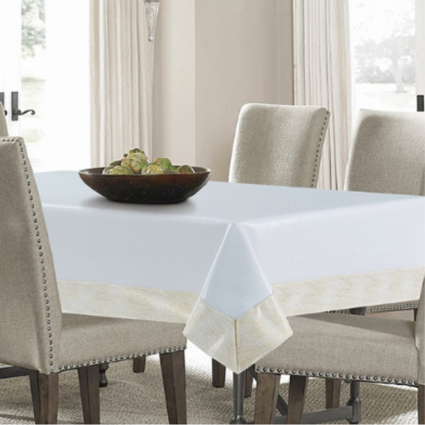 white and gold table cloth